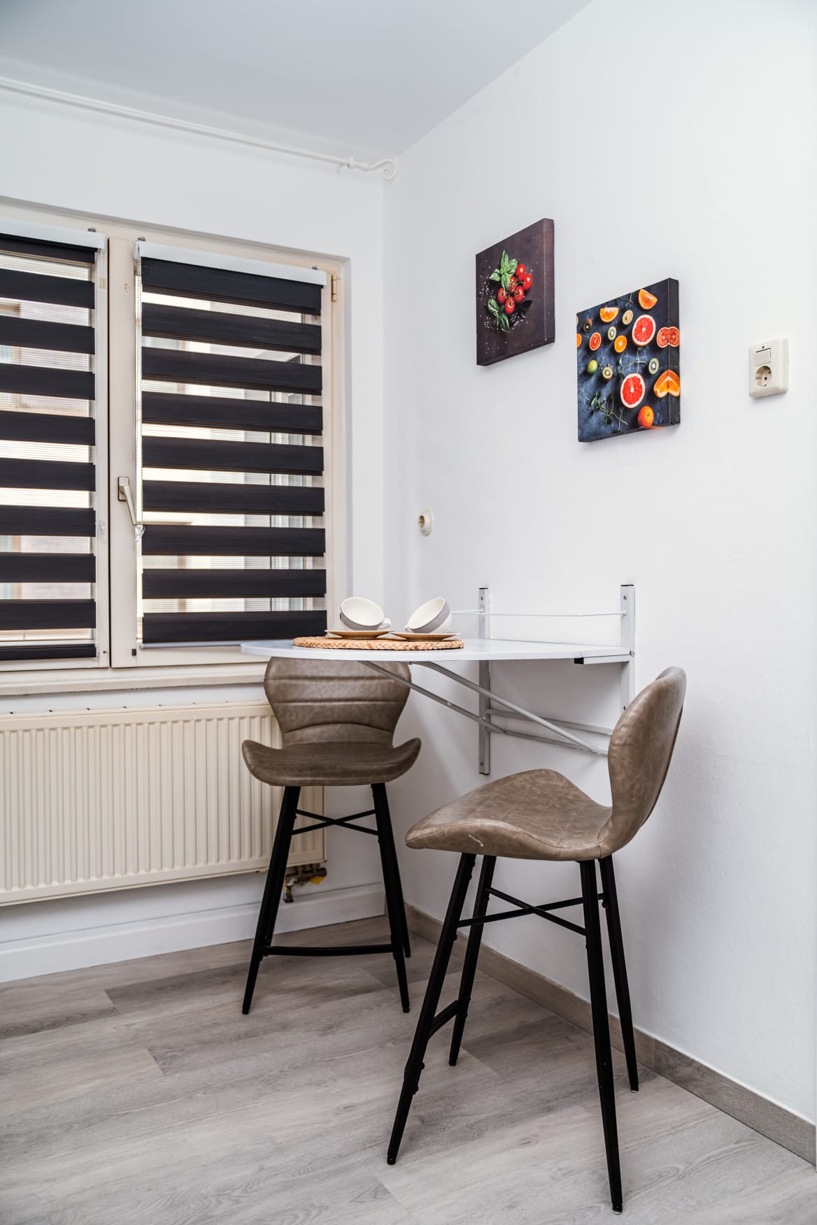 Ella 2: Apartment mit großem Doppelbett und Seeblick